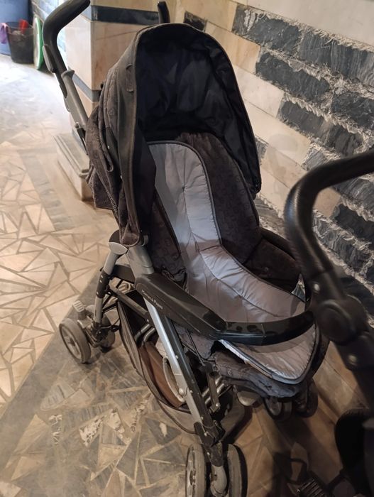 Коляска б/у в хорошем состоянии яа