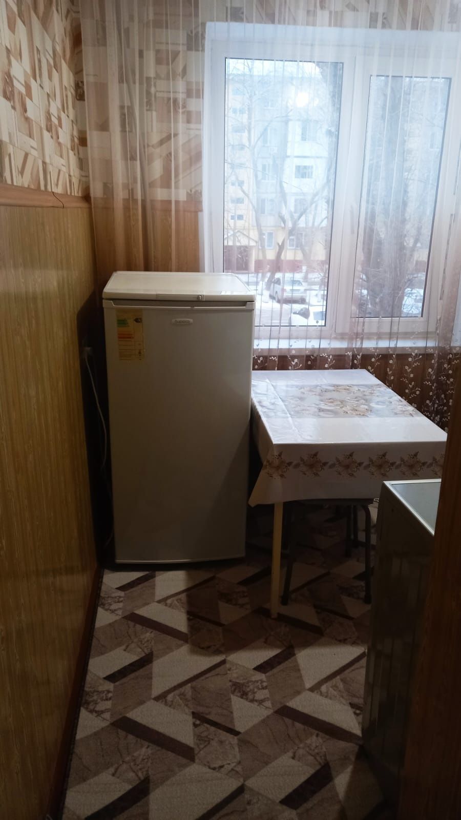 Посуточно 1 комн. кв. в 6 мкр-не