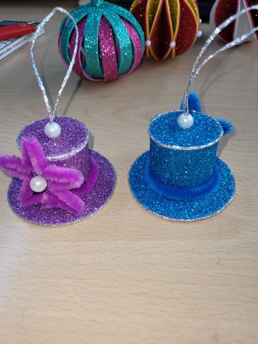 Globuri pentru bradul de Crăciun