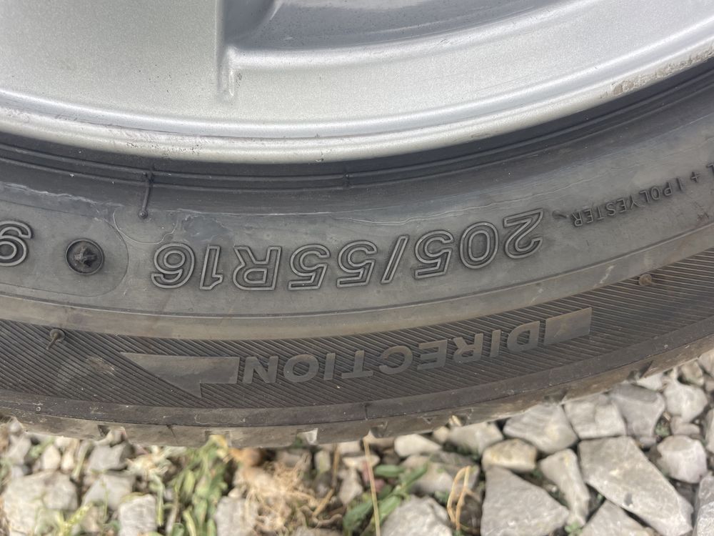 Джанти с гуми Bmw 205/55/16 e90 e91 e87 Бмв