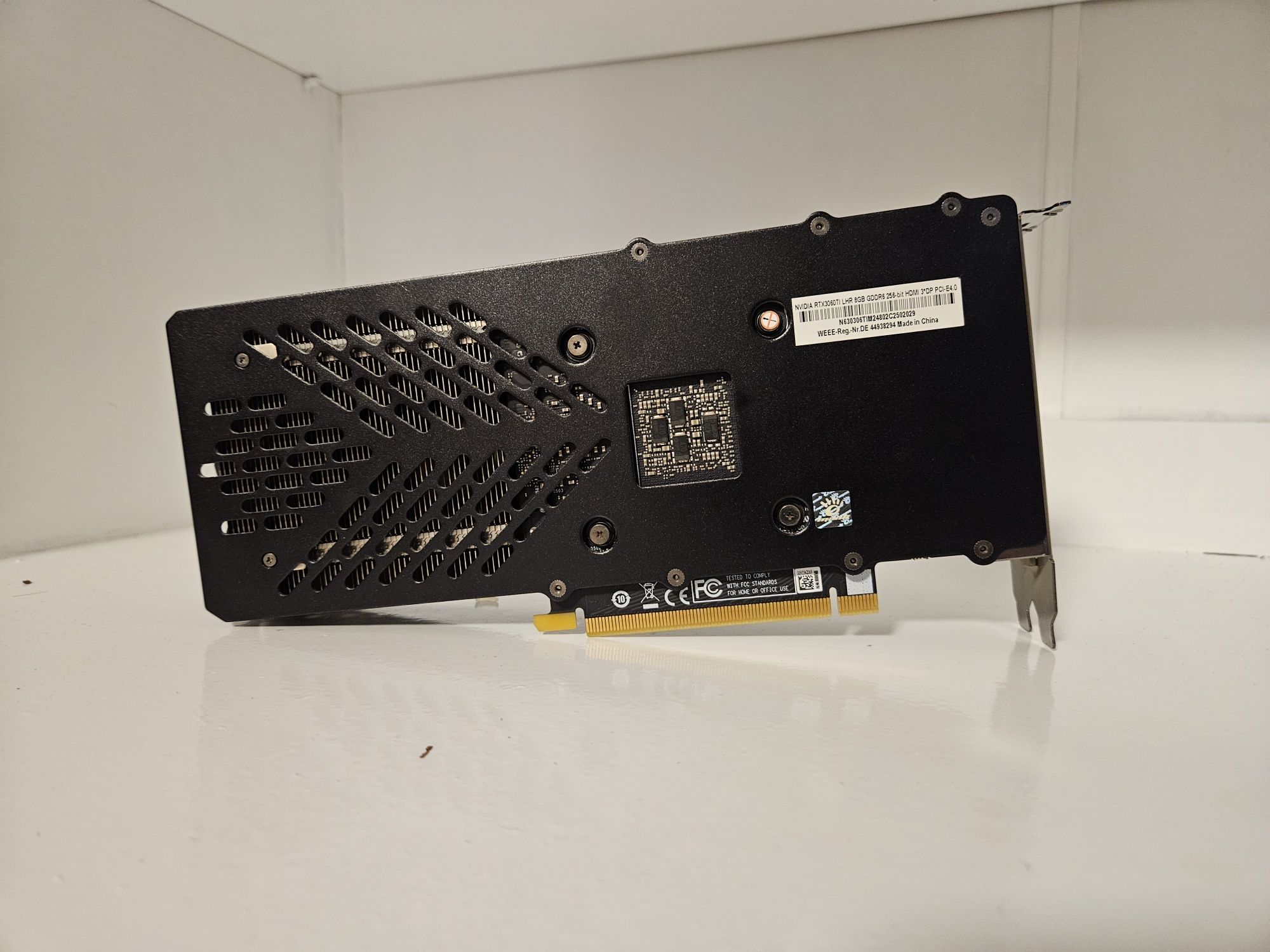Видеокарта Manli GeForce RTX3060Ti LHR 8GB.