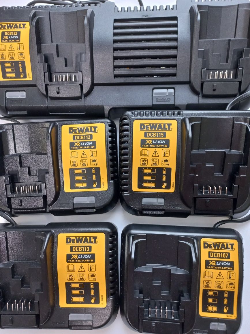 Бързи Зарядни устройства DeWALT DCB 1104 DCB115