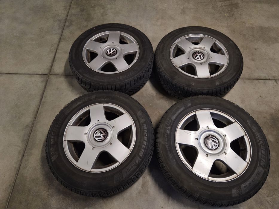 Зимни гуми Mishelin Alpin 7mm грайфер.  Мишелин 5×100 , 195/65/15 VW