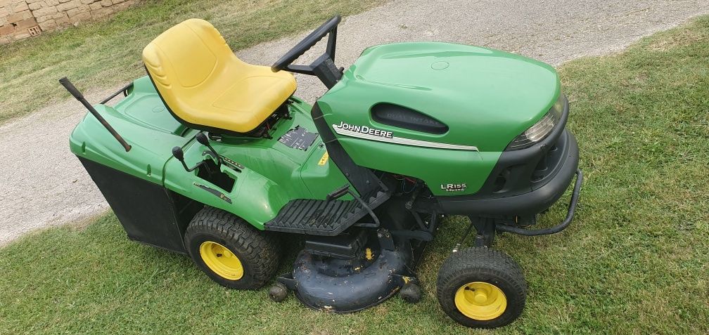 Трактор косачка JOHN DEERE-LR 155