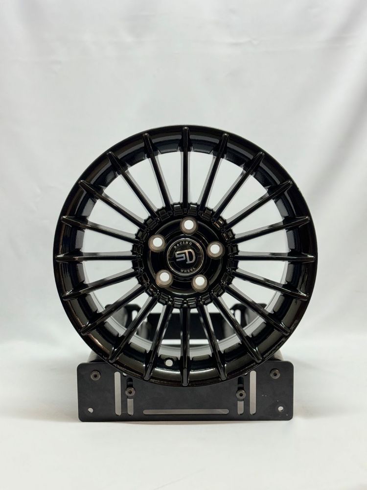 Продается комплект диск R15 5x100 Alphina