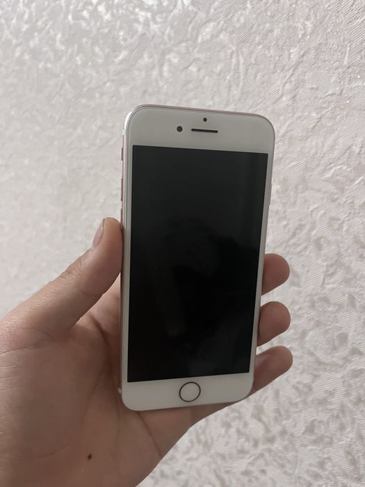 продам iphone 7 в хорошем состояний