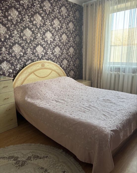Продам кровать для спальни