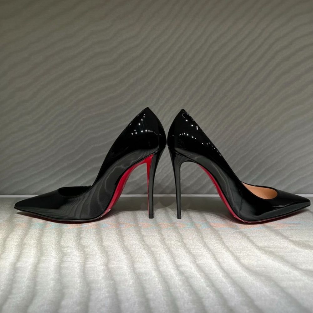 Pantofi Christian Louboutin Miss Z