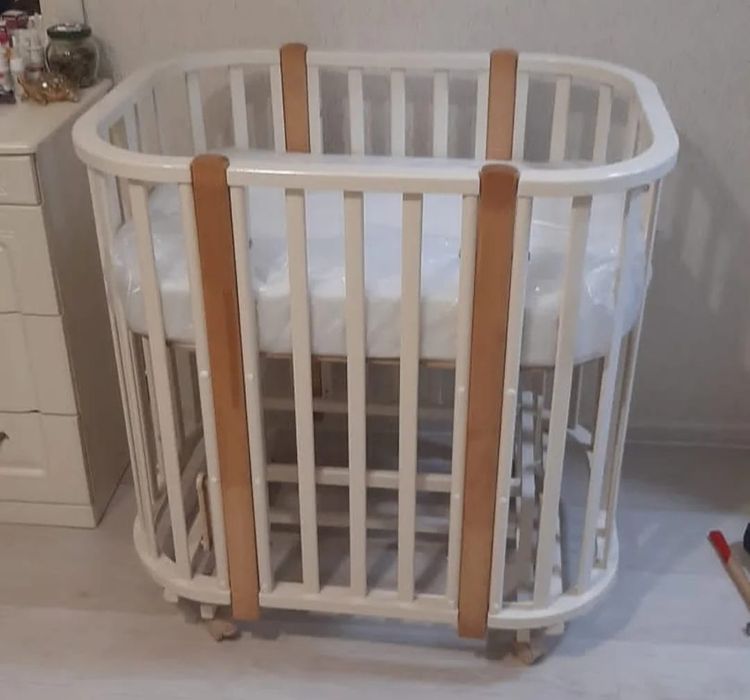 Кроватка Viola Трансформер + подарки  (люлька, маятник)