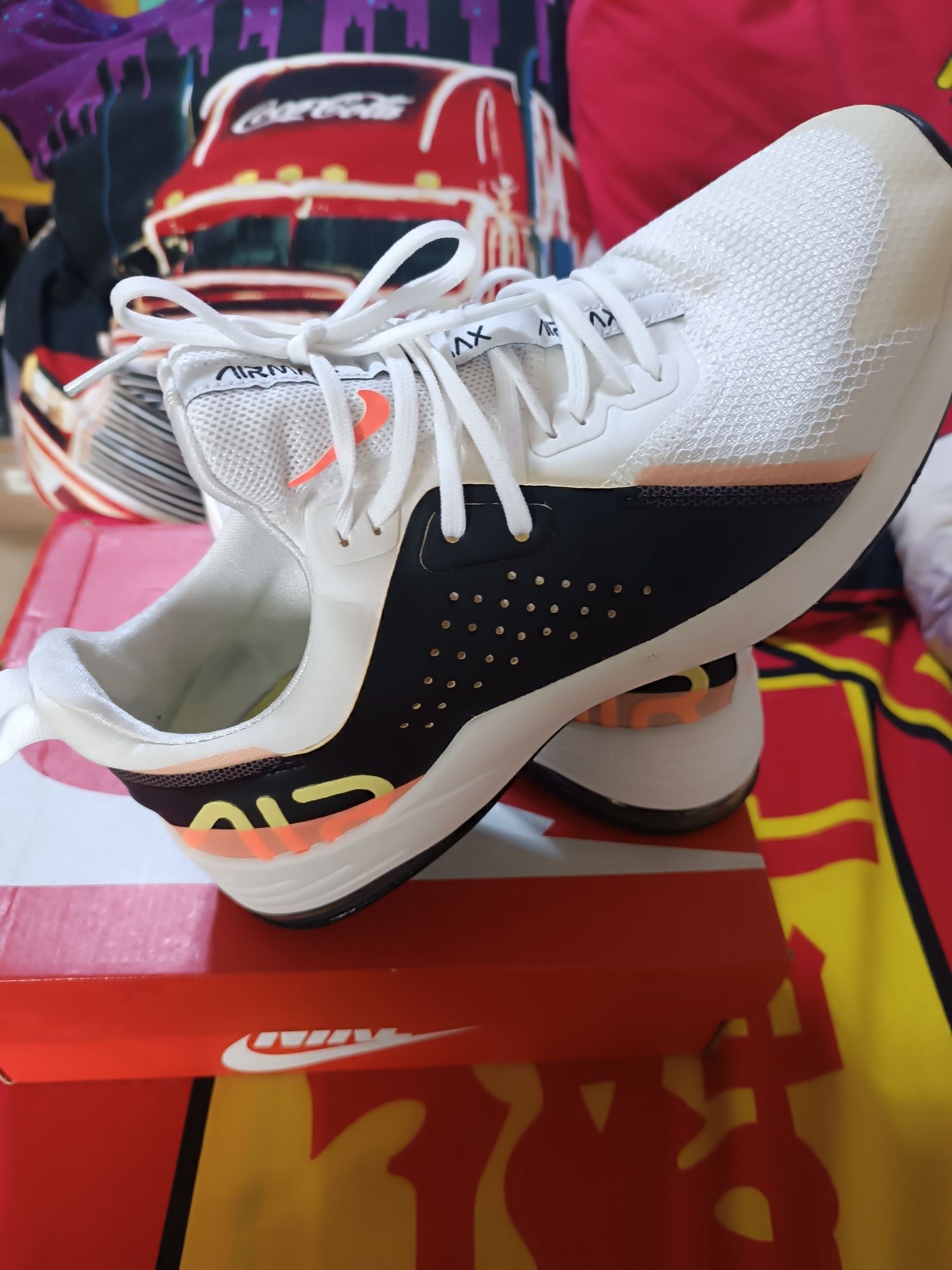 Adidași Nike Air Max originali mărimea 41, talpic interior 26, 5  .