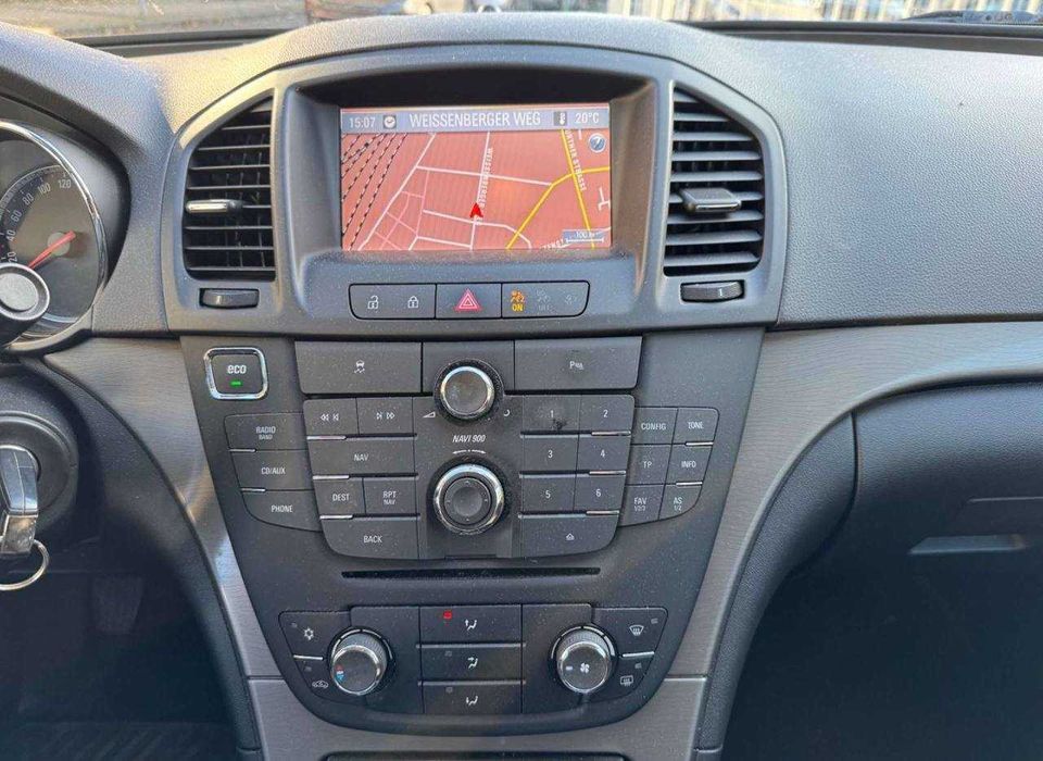 Opel Insignia на части 3 броя