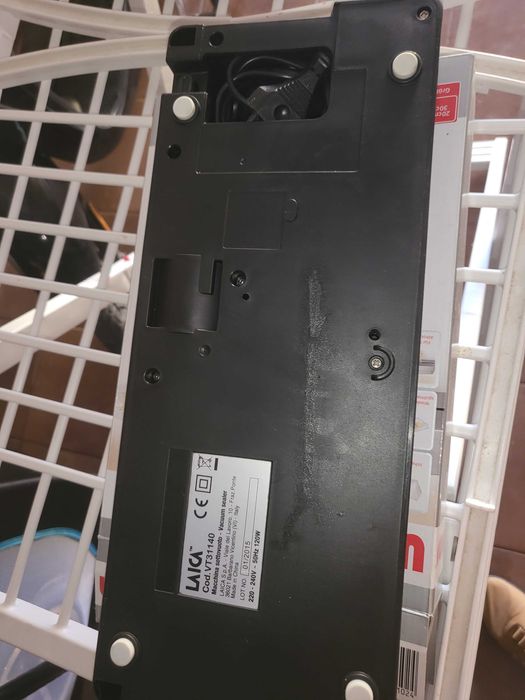 Aparat de vidat Laica VT3114, Gri + optional pungi pentru vidat