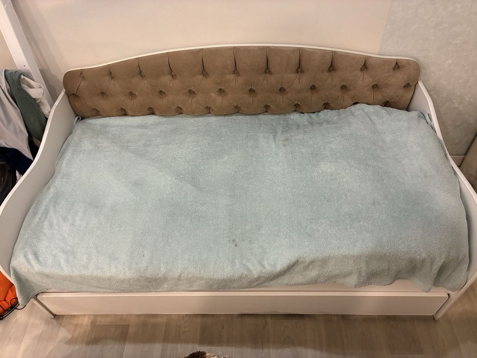 Кровать детская 180х90