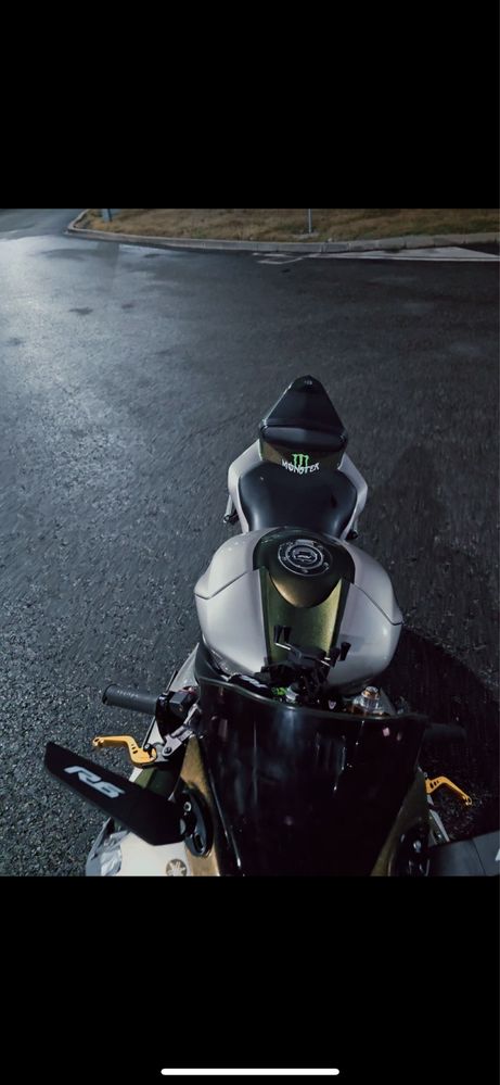 yamaha yzf r6                             .