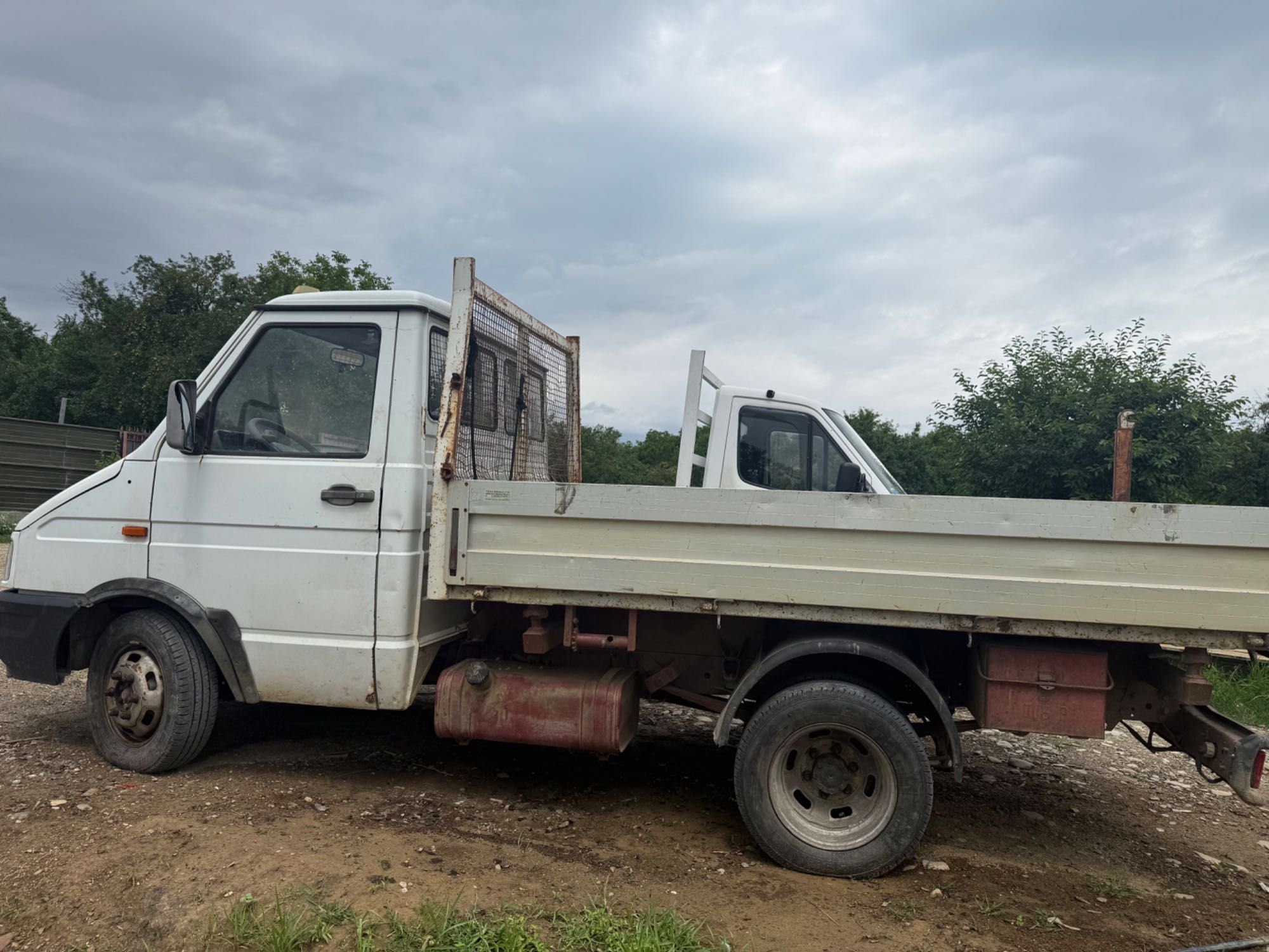 Iveco 3510 – basculabil – an 1995