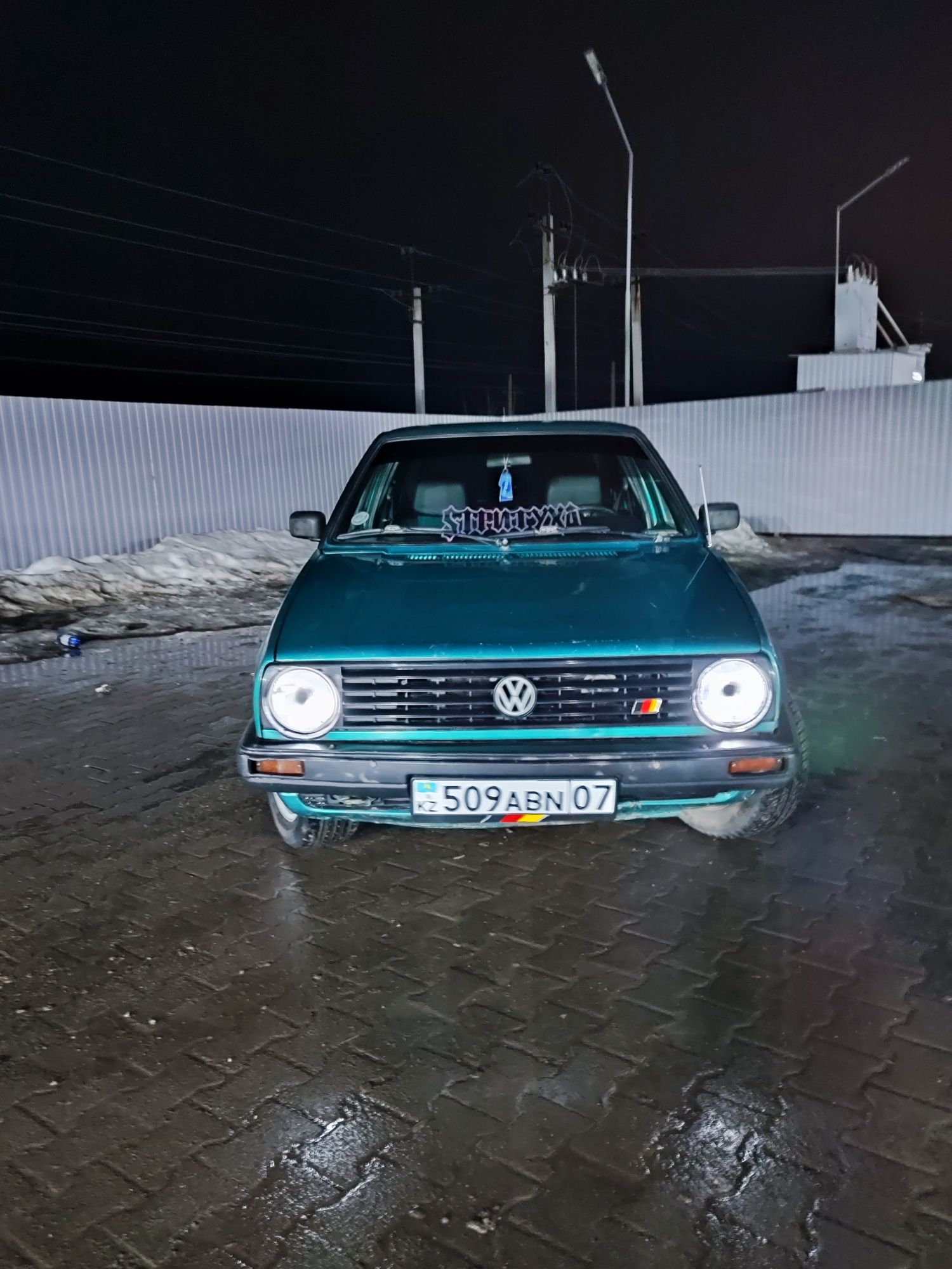 Volkswagen Golf 2 1.8