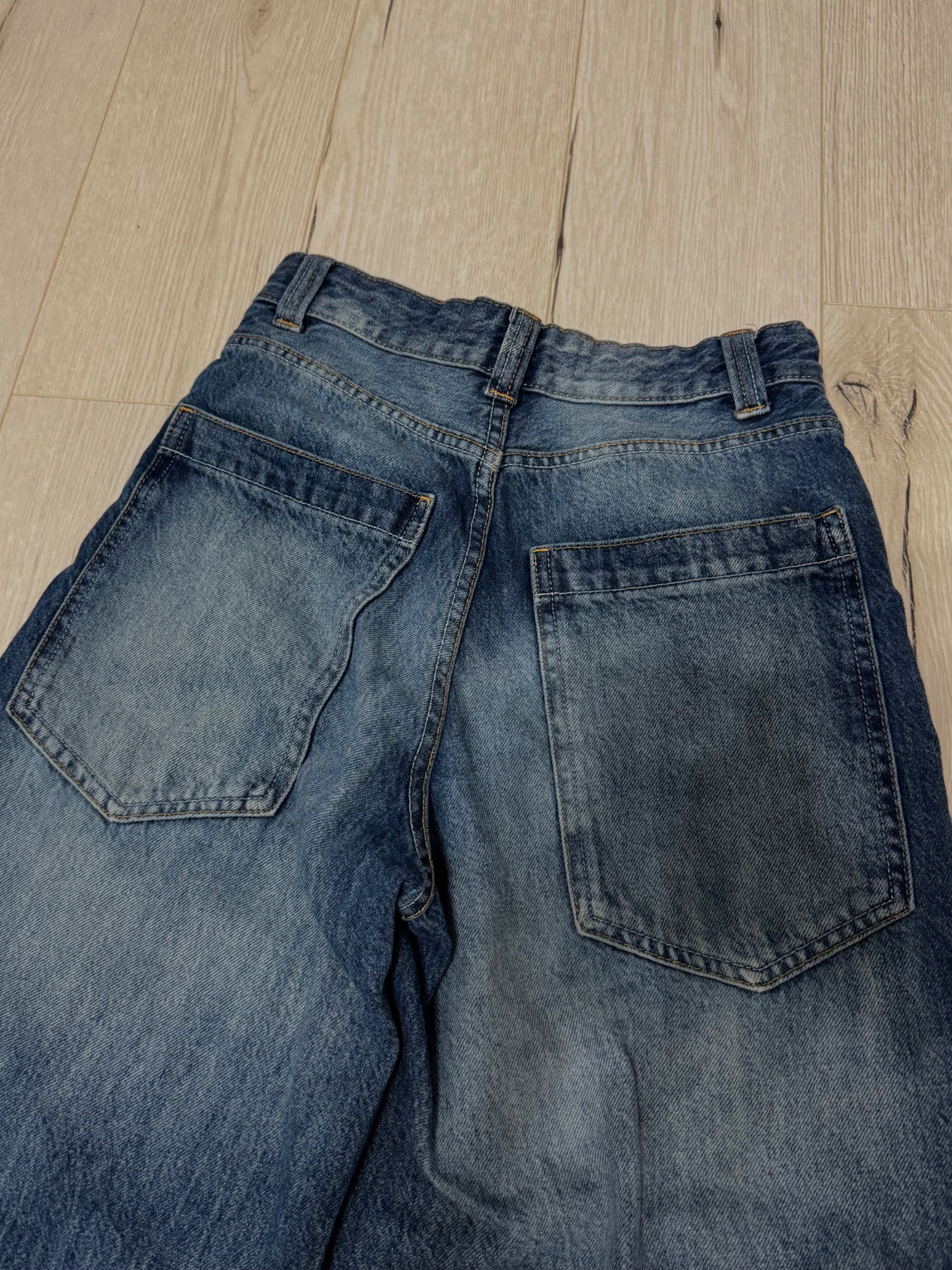 BERSHKA сини baggy дънки