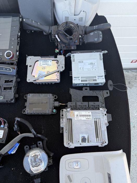 Tableta ecu proiector modul ceasuri spira volan camera Talisman 2018