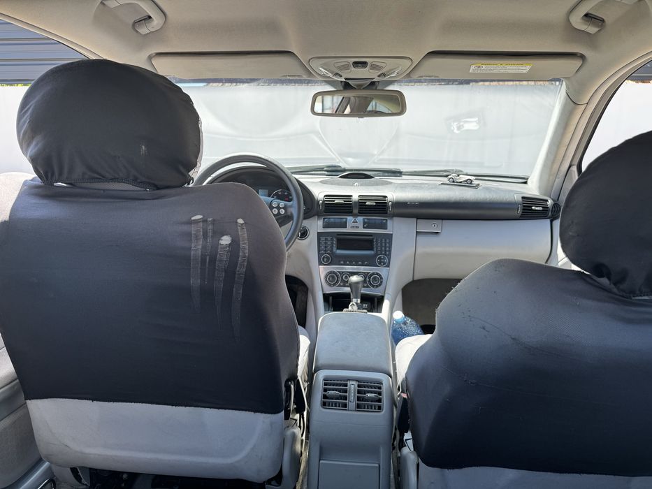 Mercedes C200 Kompresor benzina  cutie automata