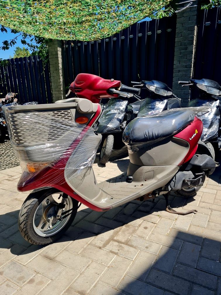Honda,  Yamaha,  Suzuki  свежепригнанный мопед