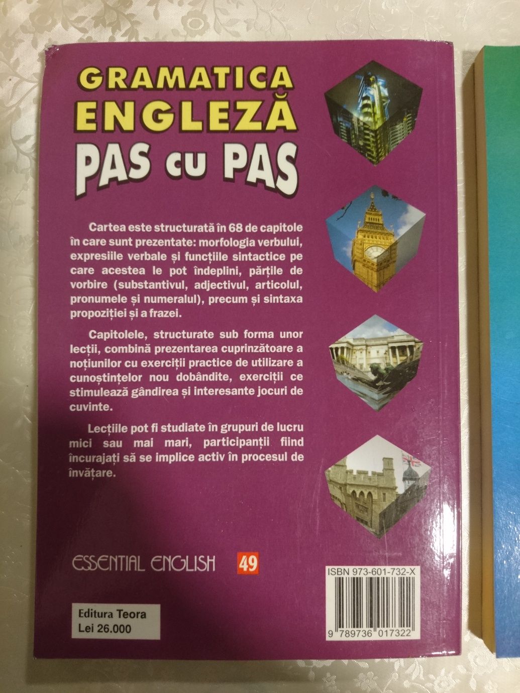 3 cărți noi essential english