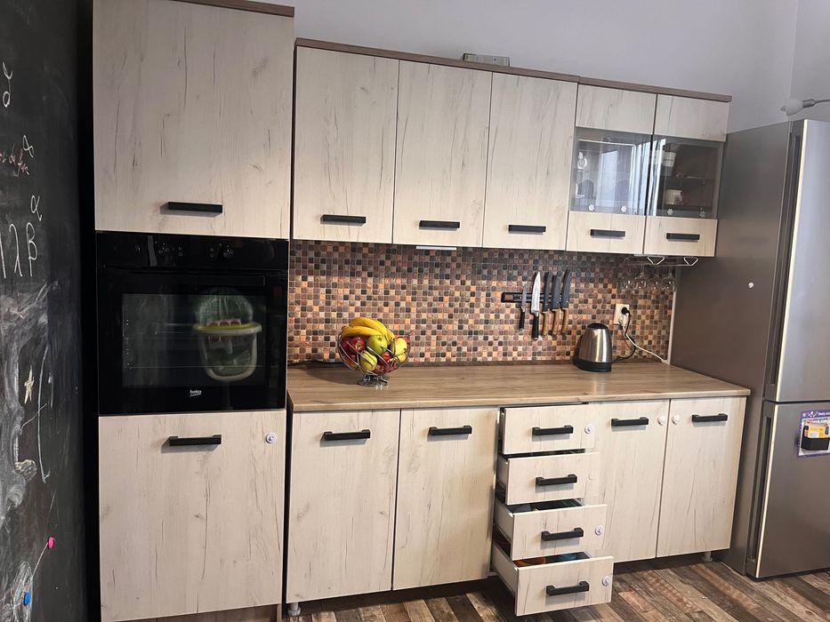 Bucatarie finisaj stejar gri / stejar alb, 260 cm (200 blat+60 soldat)