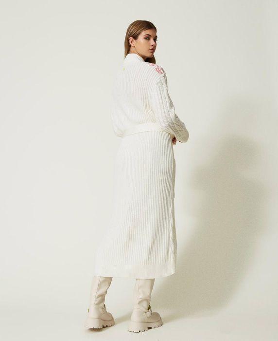 Дълга жилетка Twinset с вълна , размер XS до M, нова с етикет!