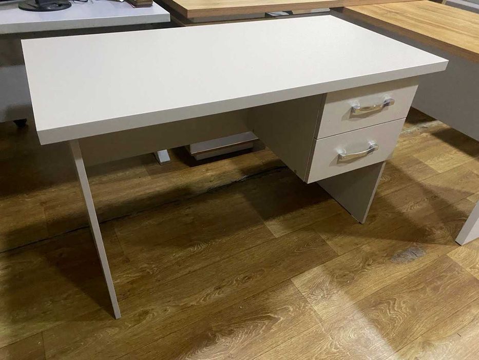 Письменный стол от производителя