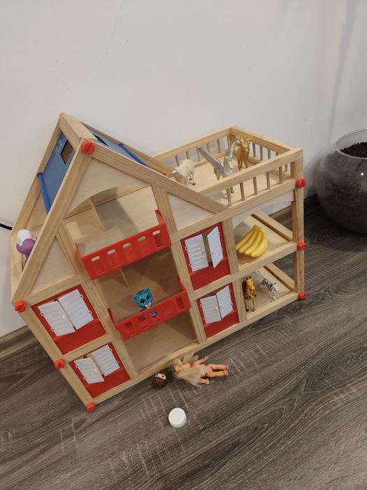 Pachet jucării bebe copil - căsuță din lemn
Titlu: Pachet jucärii co