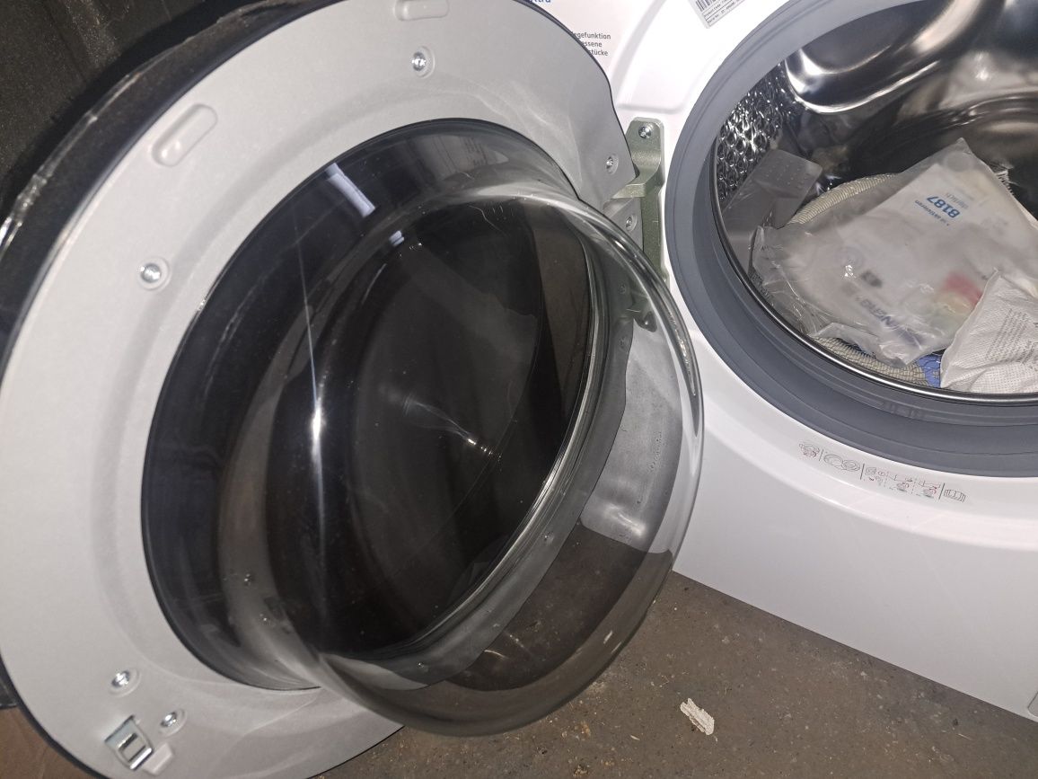Нова инверторна пералня с пара Беко/Beko 10 кг