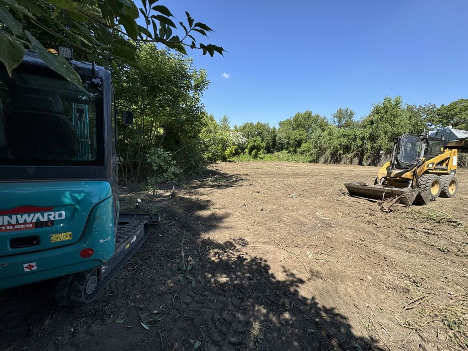 Inchiriez utilaje,miniincarcator bobcat,miniexcavator,basculanta
