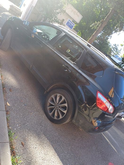 Nissan qashqai +2
