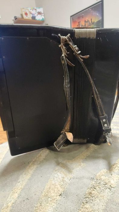 Акордеон Weltmeister strlla