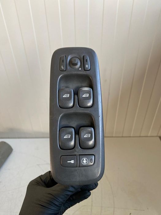 Buton comanda geamuri Volvo S60 S80 V70 XC70 XC90 8682949 30658116