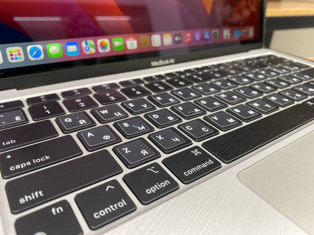 Macbook Air M1 2020