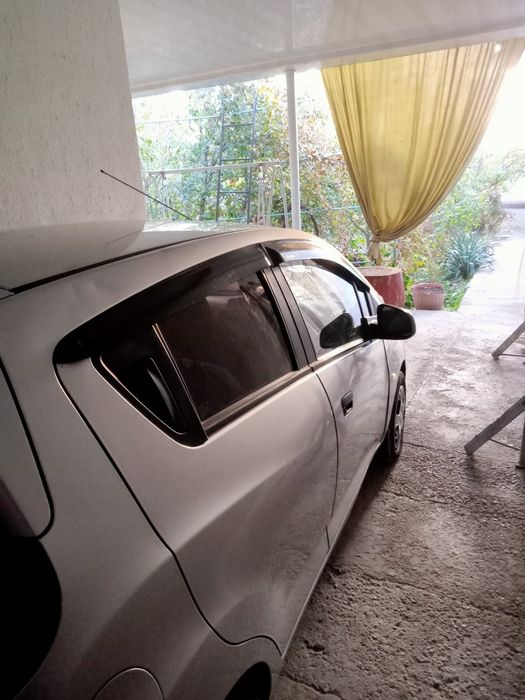 Сотилади Спарк2016  1 пазитсия евро