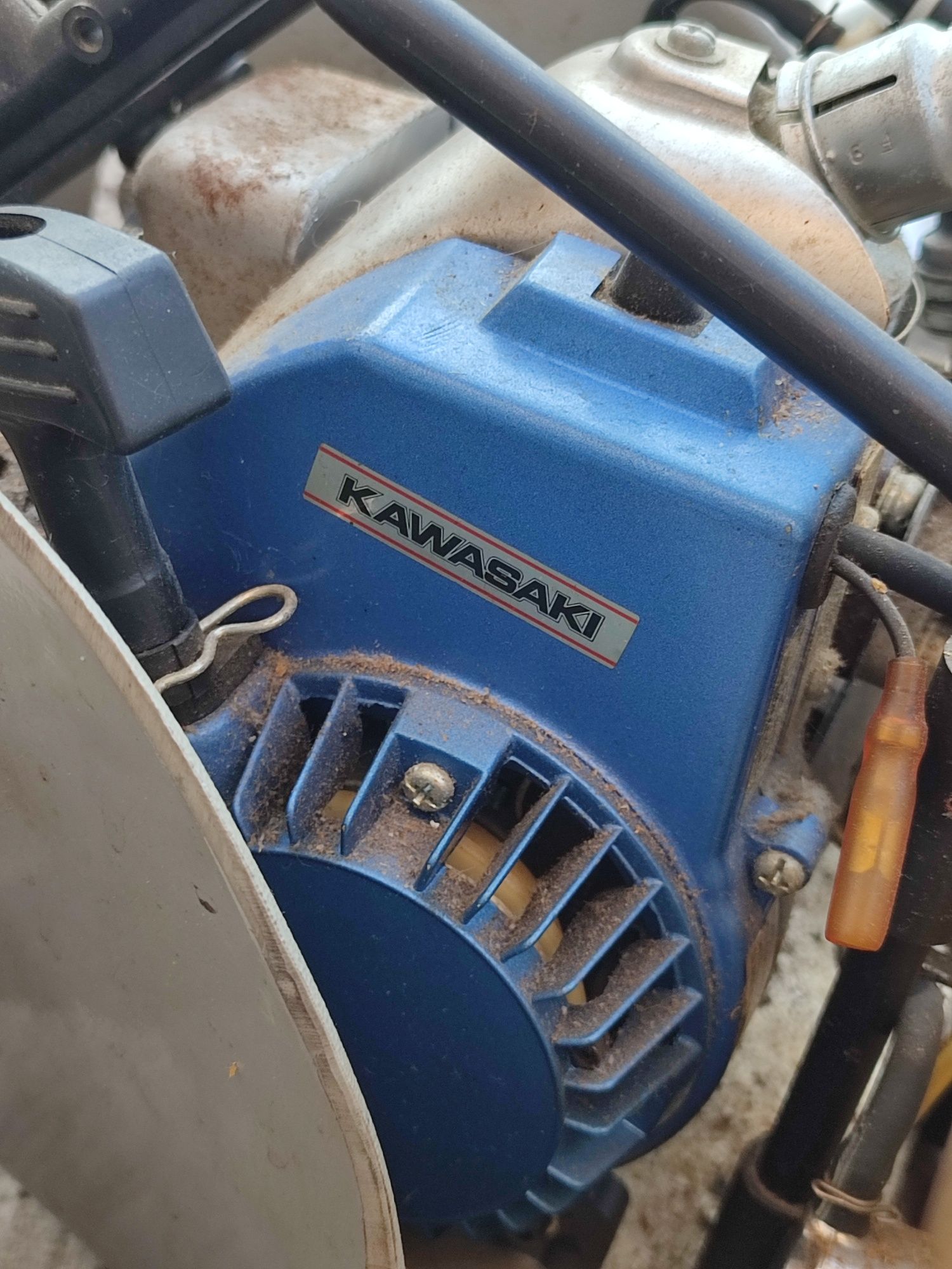 Automodel baja YANKEE  rc benzina nu nitro cu motor kawasaki vintage