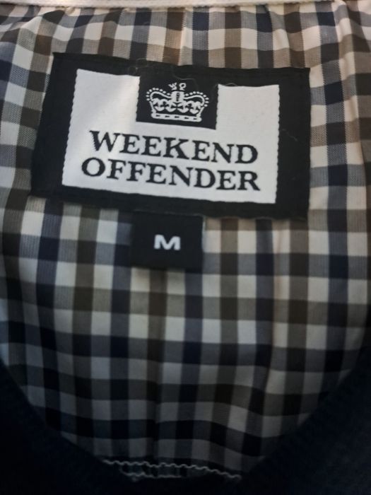 Тъмносиня поло блуза с дълъг ръкав и яка на weekend offender