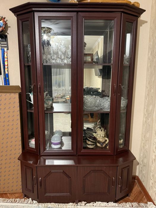 Сервант для гостиной