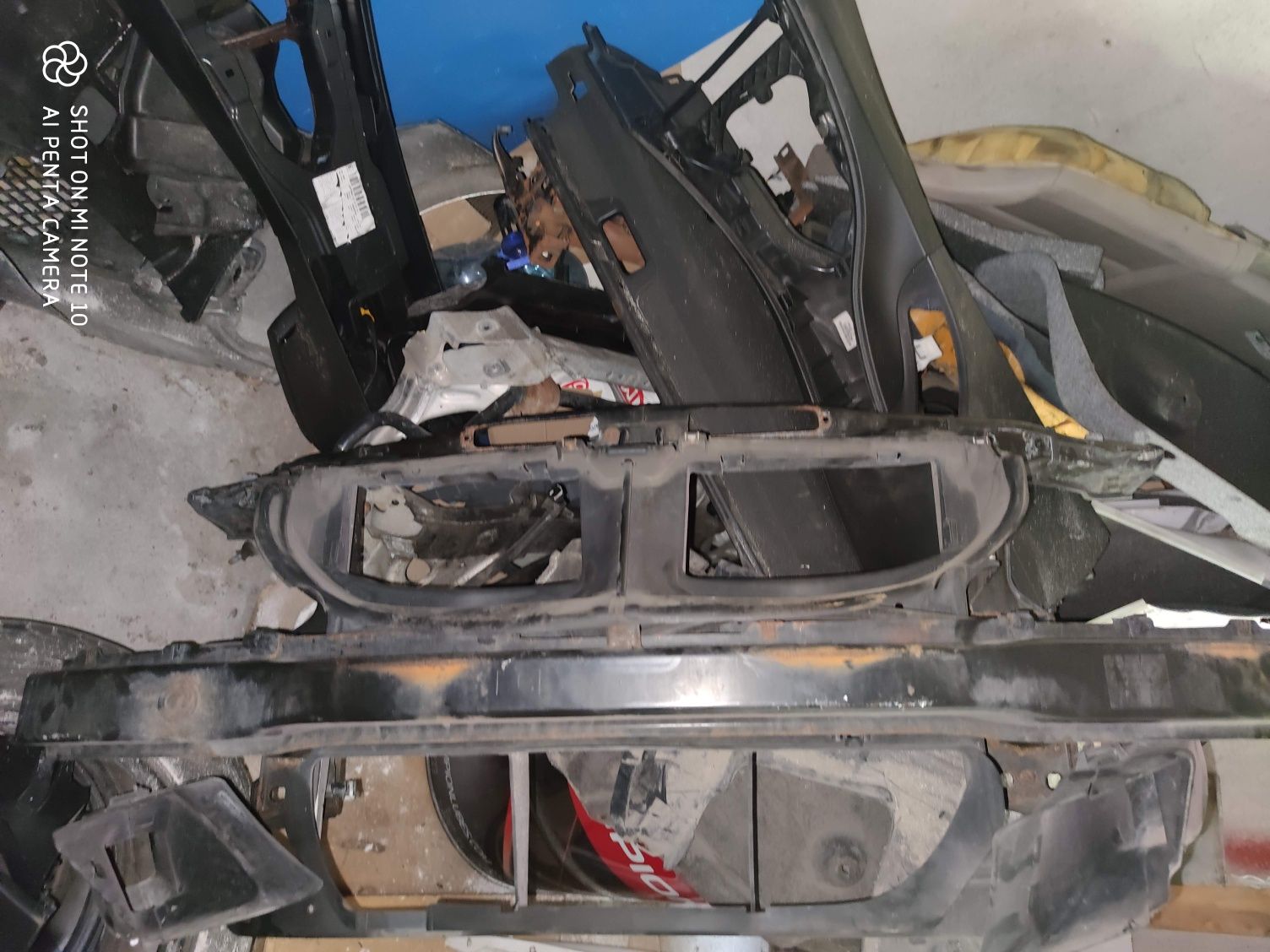 Продавам BMW 335 , 330