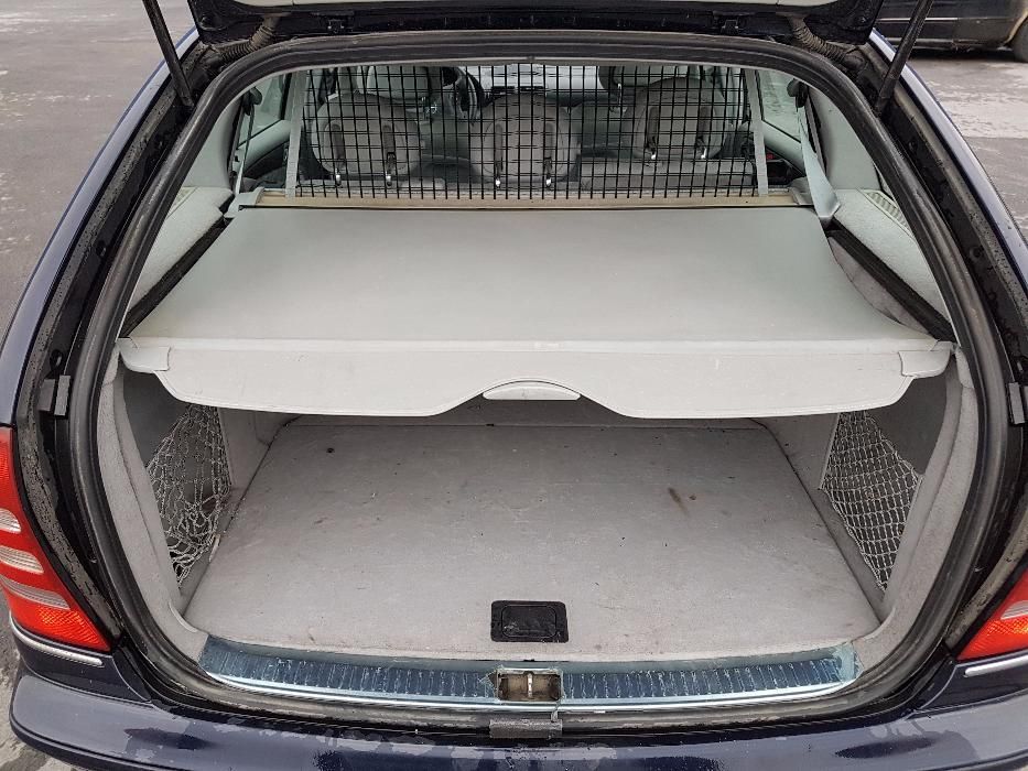 На Части! Mercedes C-Класа W203 270 CDI Ръчни Комби Кожа Avangarde