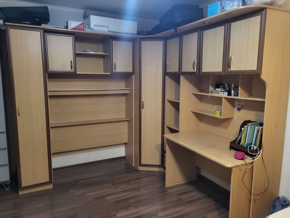 Угловой шкаф стол