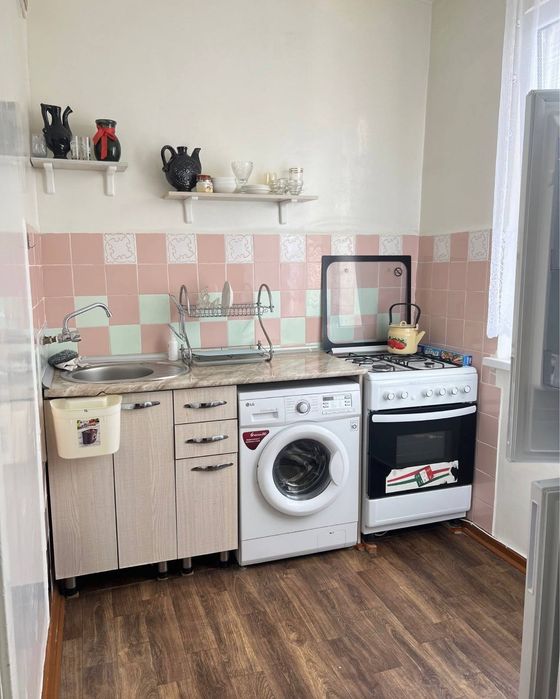 БИЙ метро горький художников аренда Квартира 2 комнатная