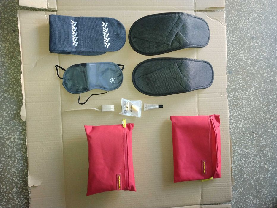 Trusa calatorie cu avionul