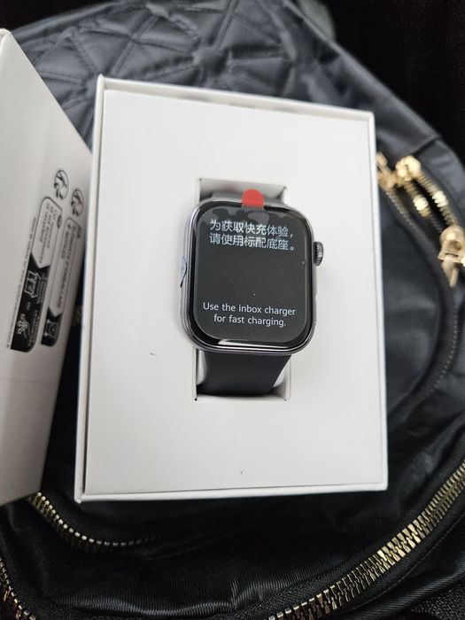 Смарт часовник HUAWEI WATCH FIT 4