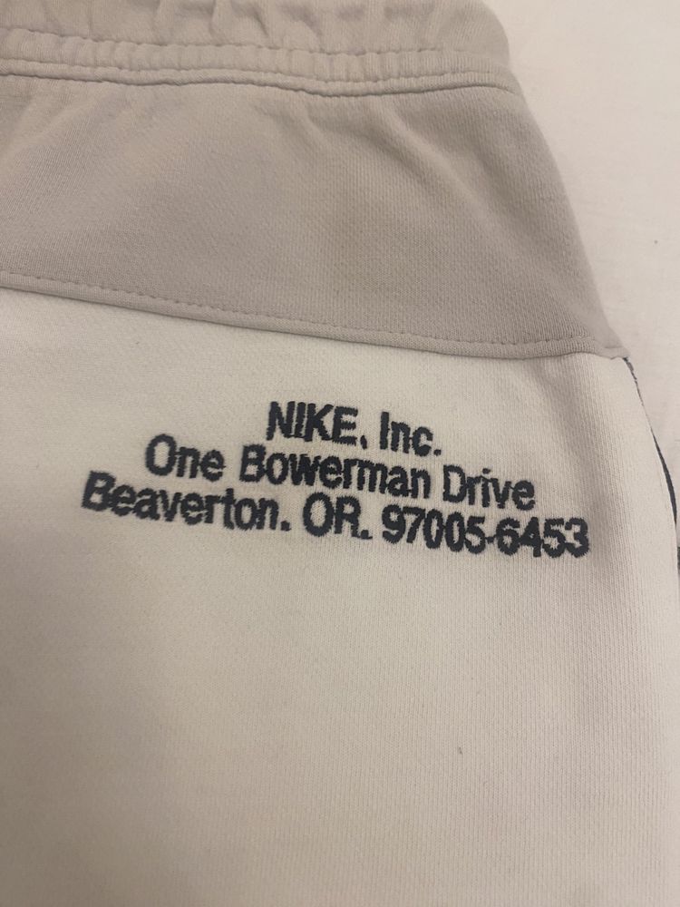 Pantaloni nike tech fleece authorized personnel only