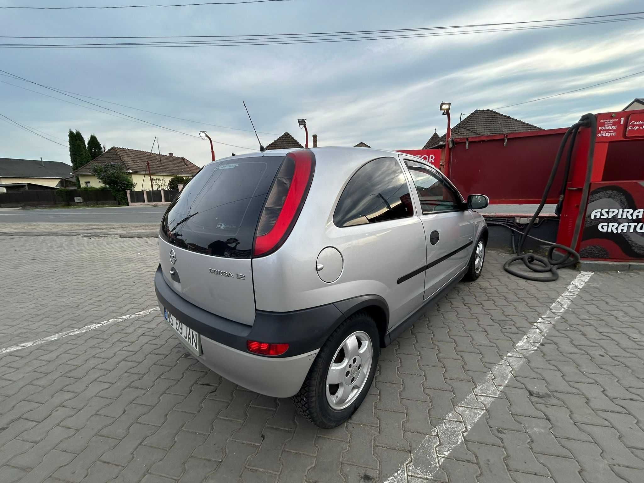 Opel Corsa Elegance 1.2 Benzina