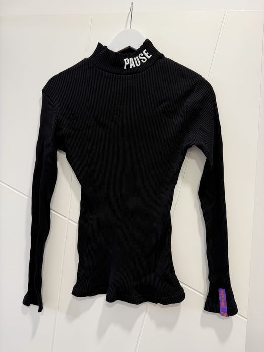 Дамски блузи pause