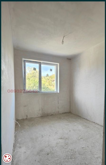 Продава се Тристаен апартамент в Варна, м-т Кочмар - 53 кв.м за 1680 €/кв.м - Снимка #3