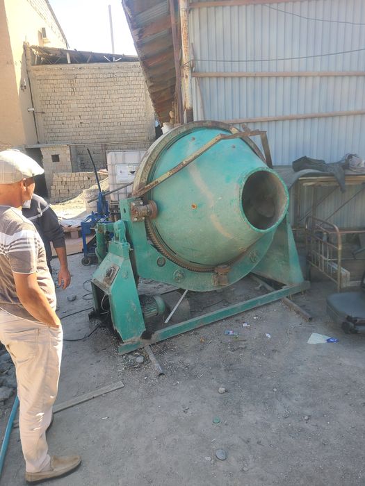 Бетон мешалка сотилади